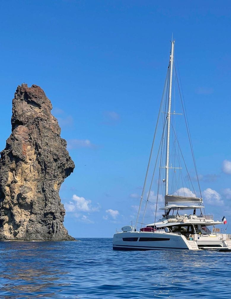 تأجير يخت ADEONA YACHT CHARTER