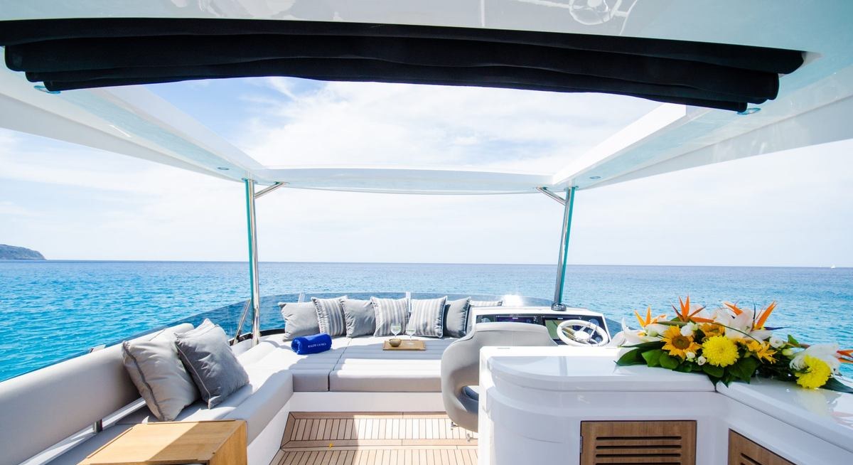 ADRIANO yacht charter 2