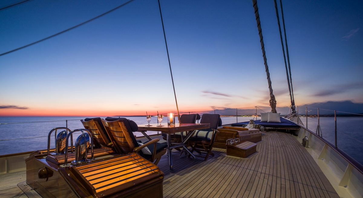 ALEXA OF LONDON yacht charter 3