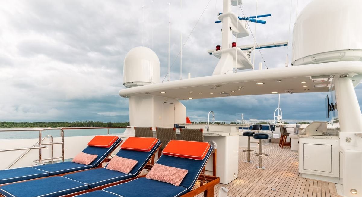 ALTA yacht charter 2
