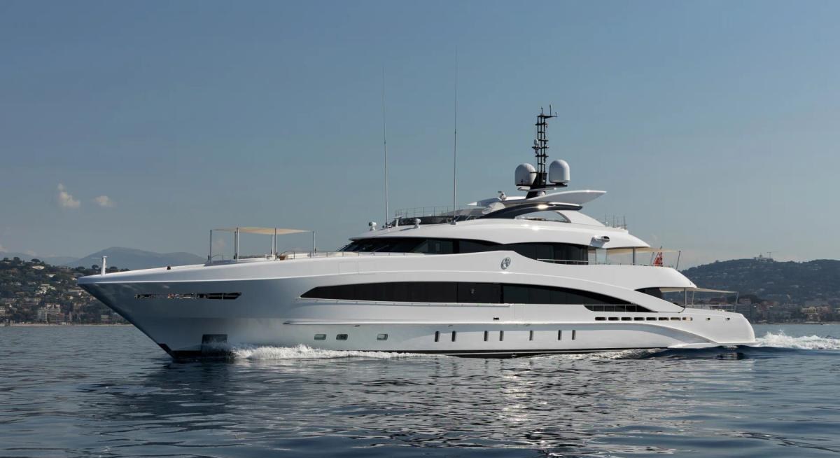 ALTAIR yacht charter 1