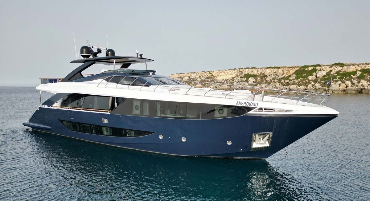 ALTVS yacht charter 1