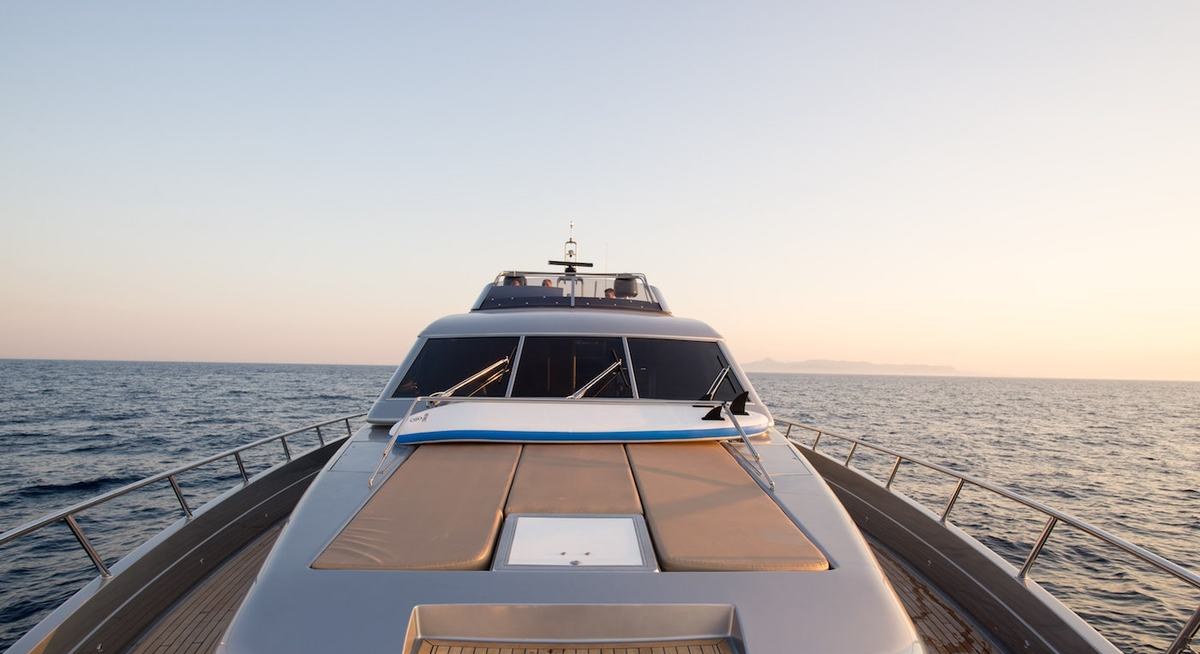 Yacht charter ANDROMEDA YACHT CHARTER