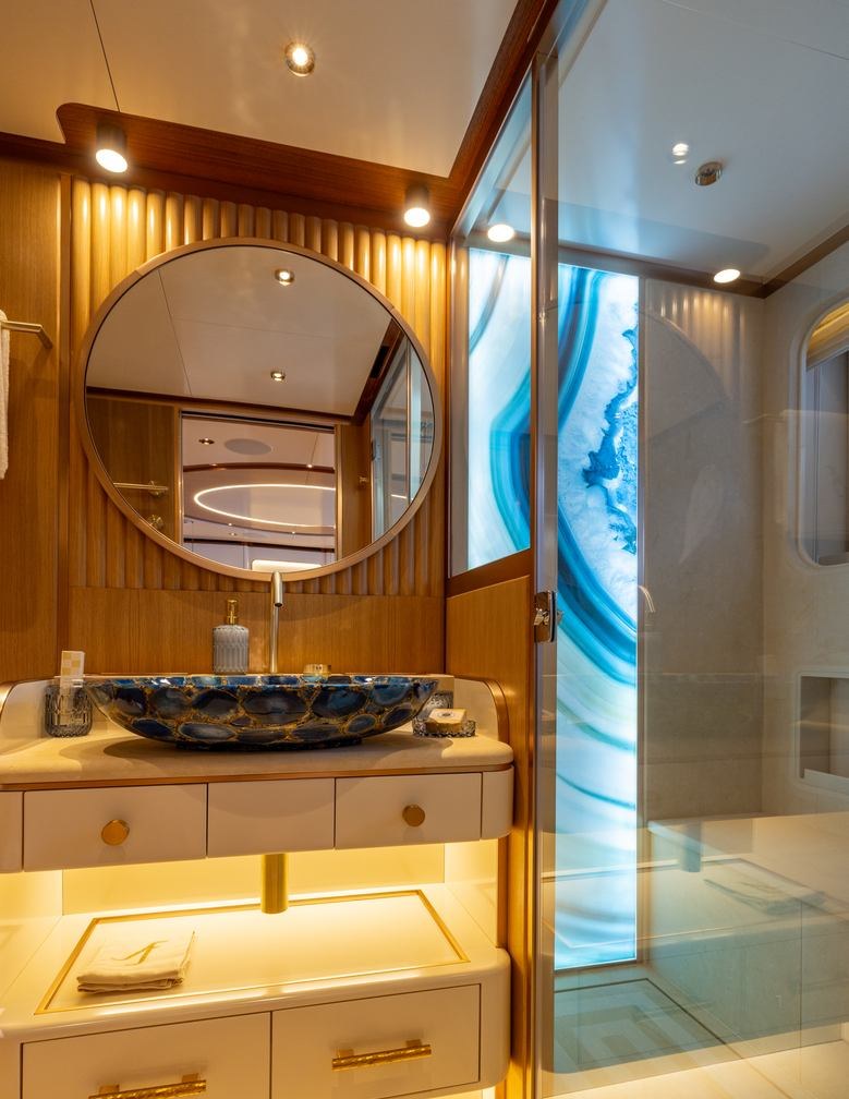 تأجير يخت ANJELIF YACHT CHARTER