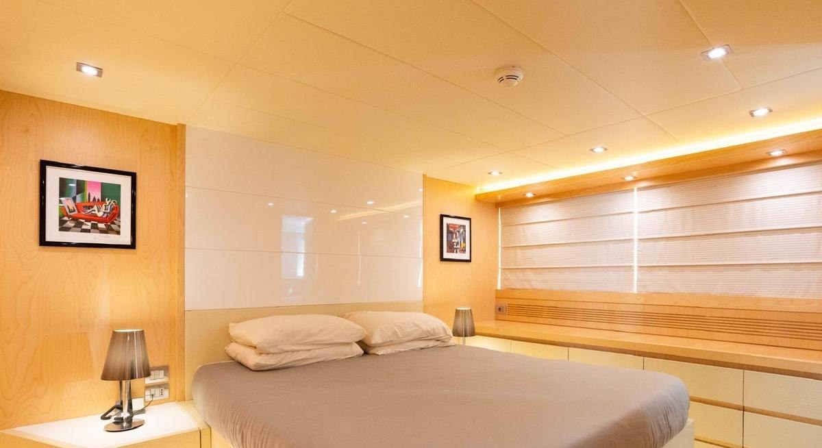 ANTARAH yacht charter 4