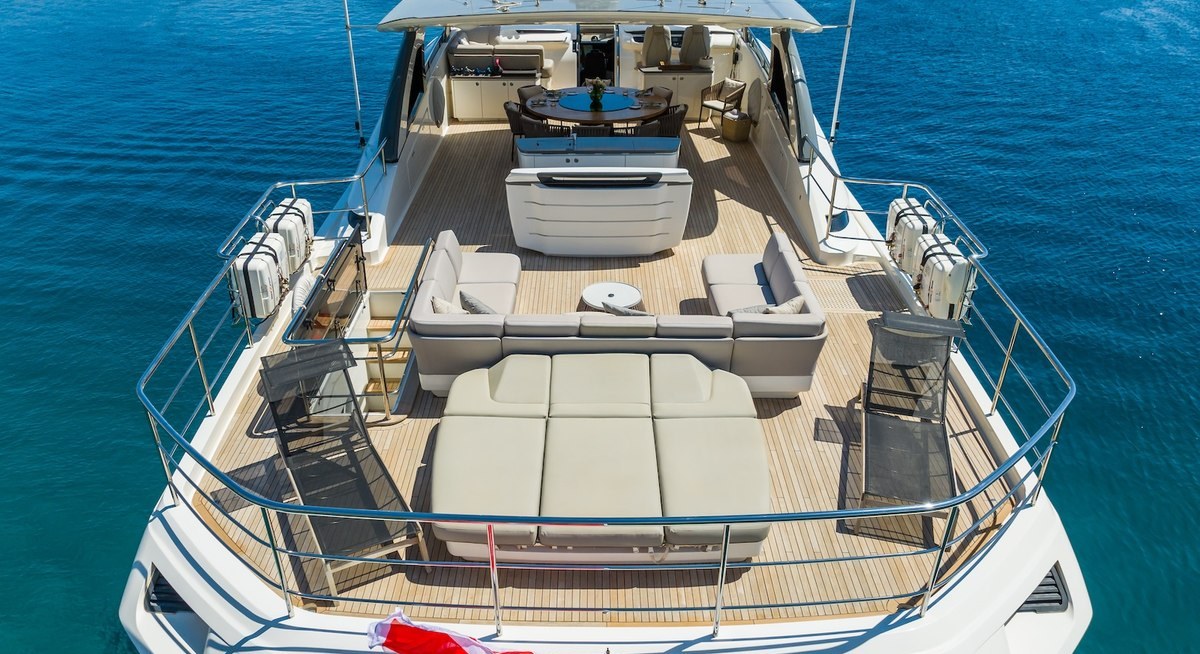 ANTHEYA III yacht charter 3