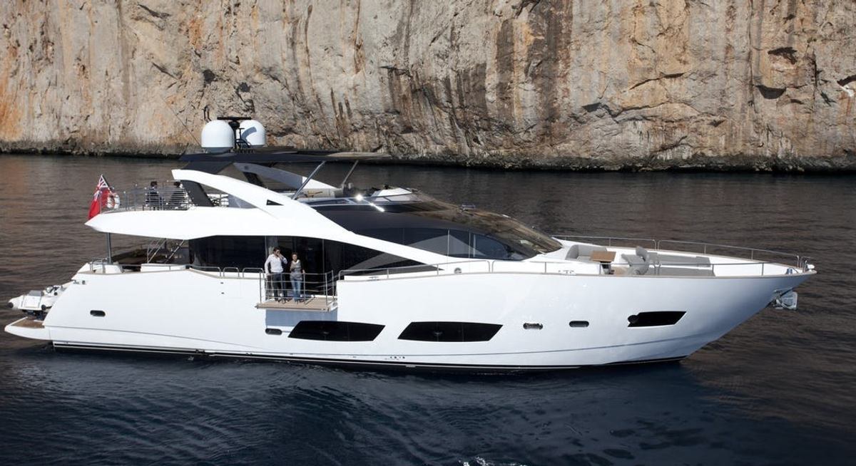 Yacht charter AQUA ANGEL YACHT CHARTER