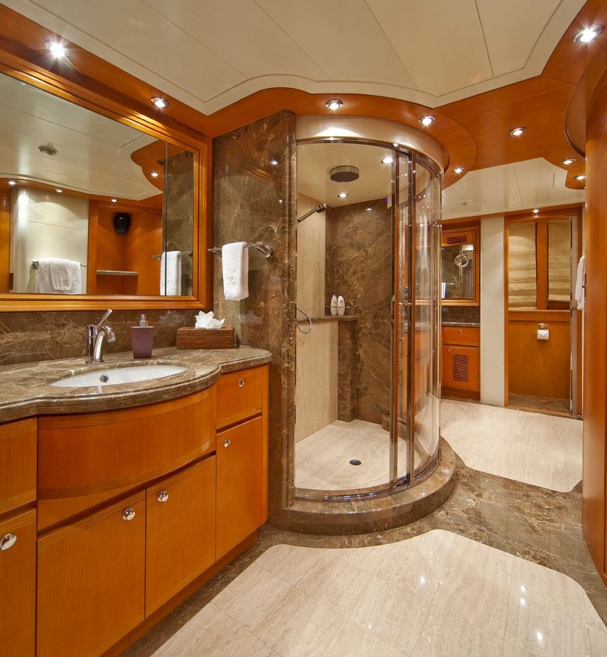 تأجير يخت ARIELA YACHT CHARTER