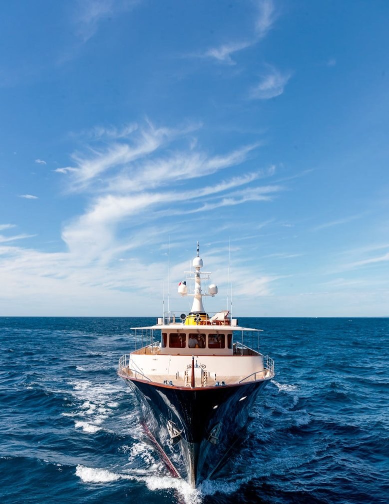 Yacht charter ARIONAS YACHT CHARTER