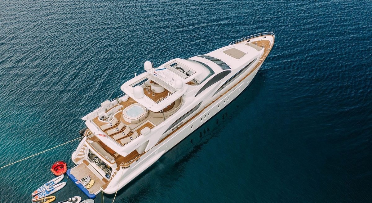 ARTEMY yacht charter 5