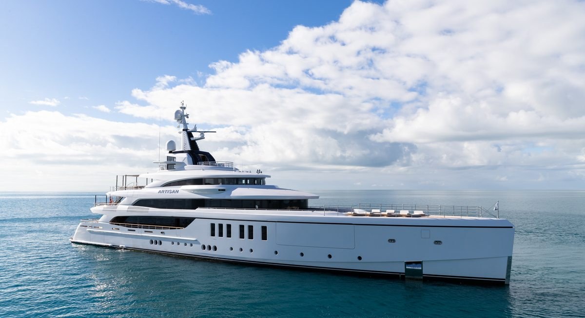 ARTISAN yacht charter 1