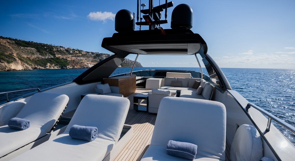 ASTRIMARE II yacht charter 3