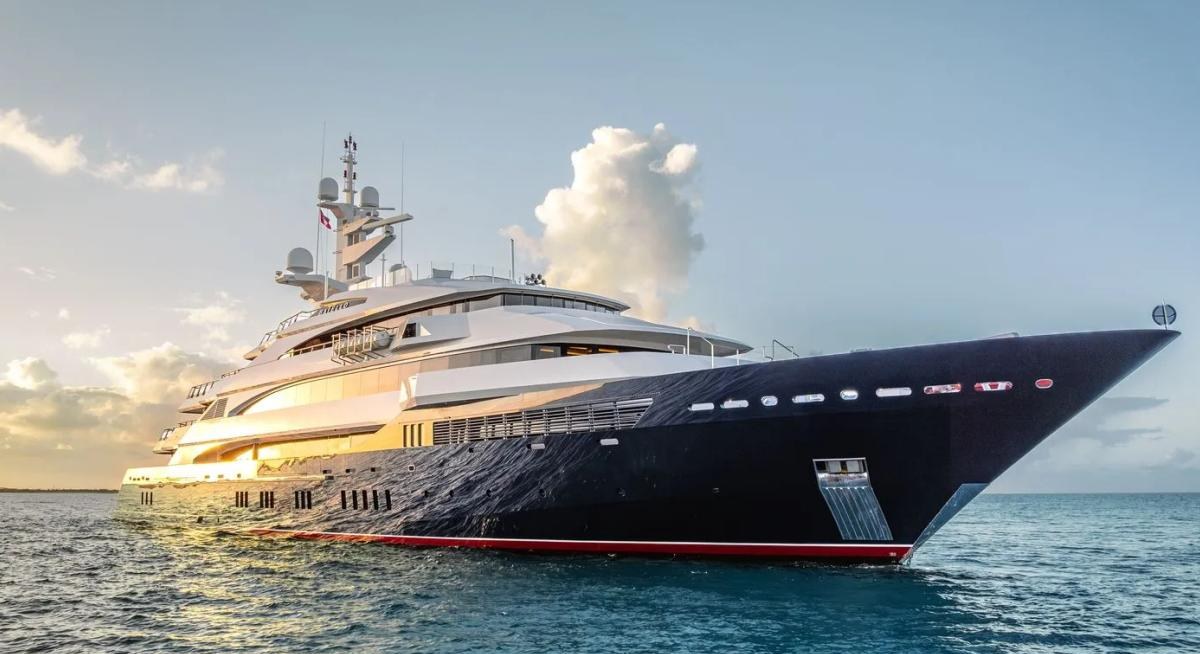 تأجير يخت BATELLO YACHT CHARTER