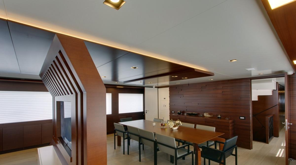 BEBE yacht charter 3