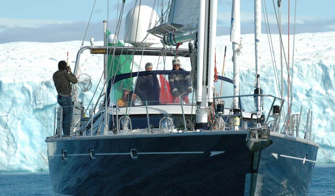 BILLY BUDD yacht charter 3