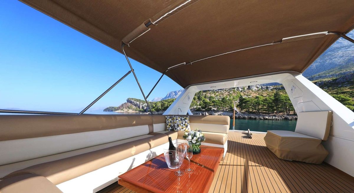 BLANKA yacht charter 3