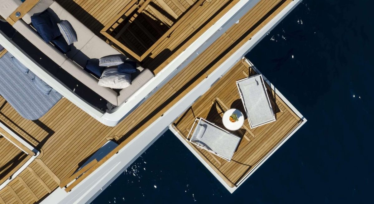 BOTIGUER yacht charter 4