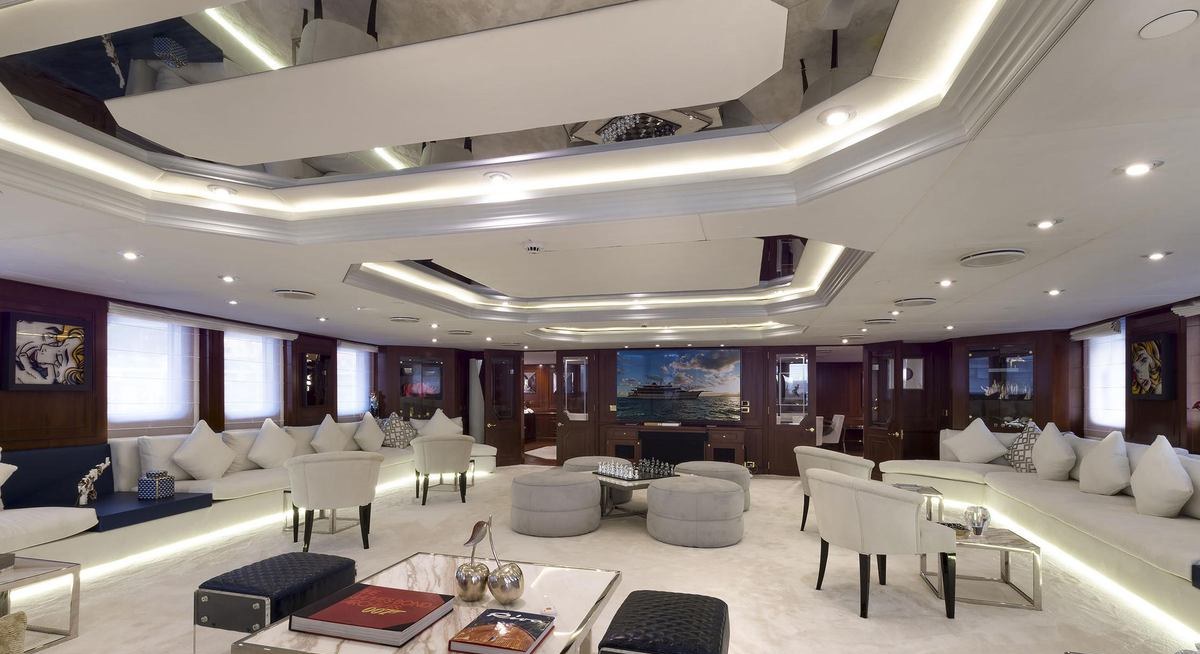 CHAKRA yacht charter 5