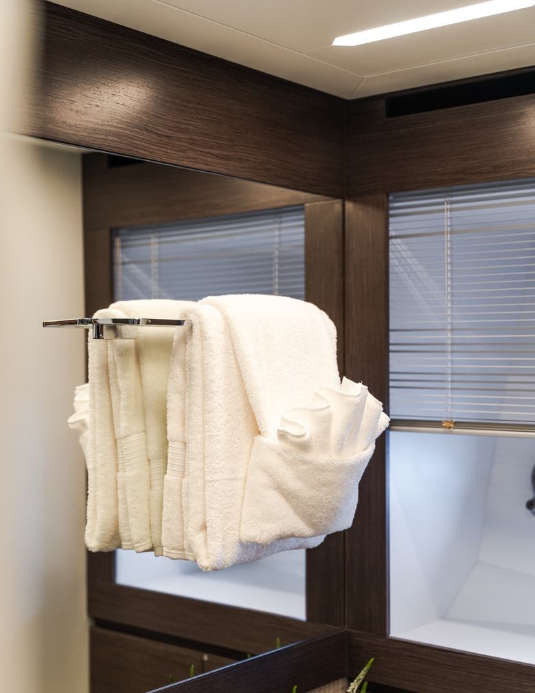 Yacht charter CHERRY YACHT CHARTER