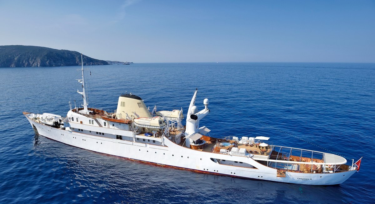 CHRISTINA O yacht charter 1