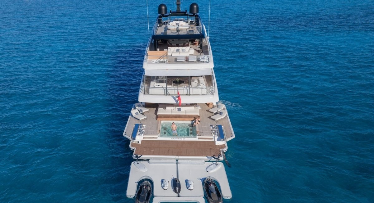CONTIGO yacht charter 4