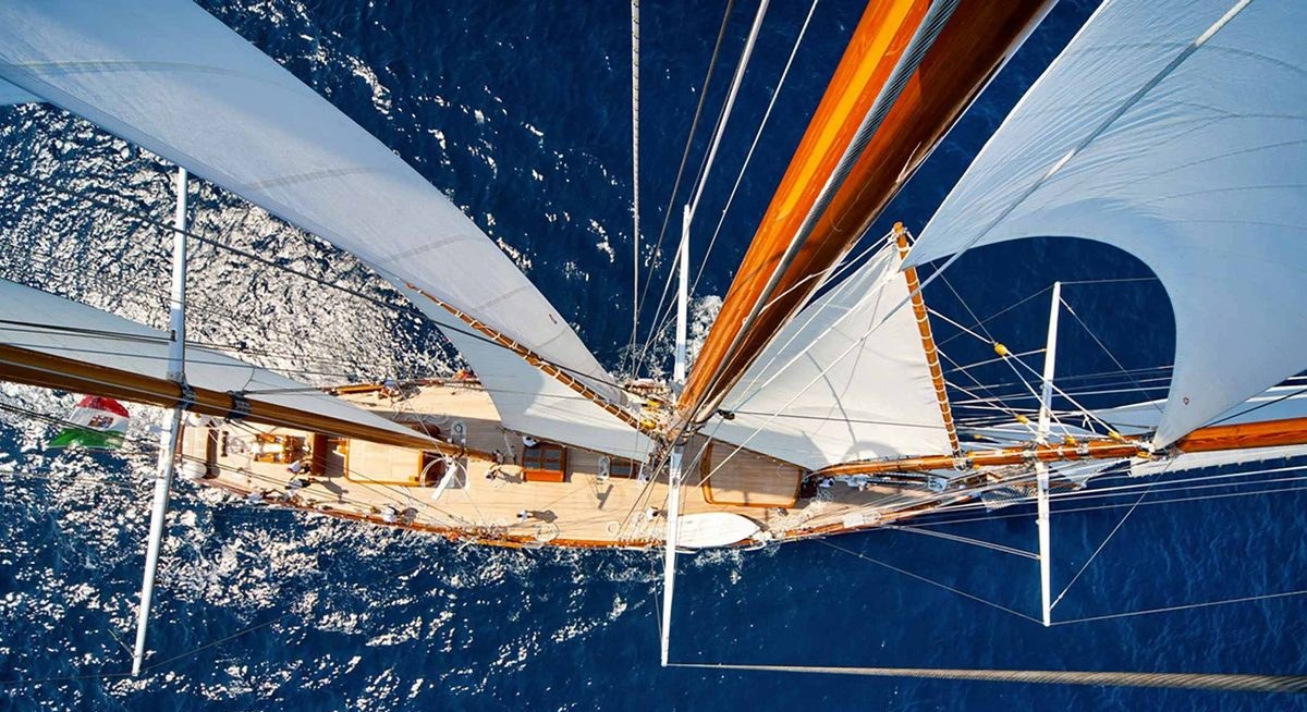 CROCE DEL SUD yacht charter 5