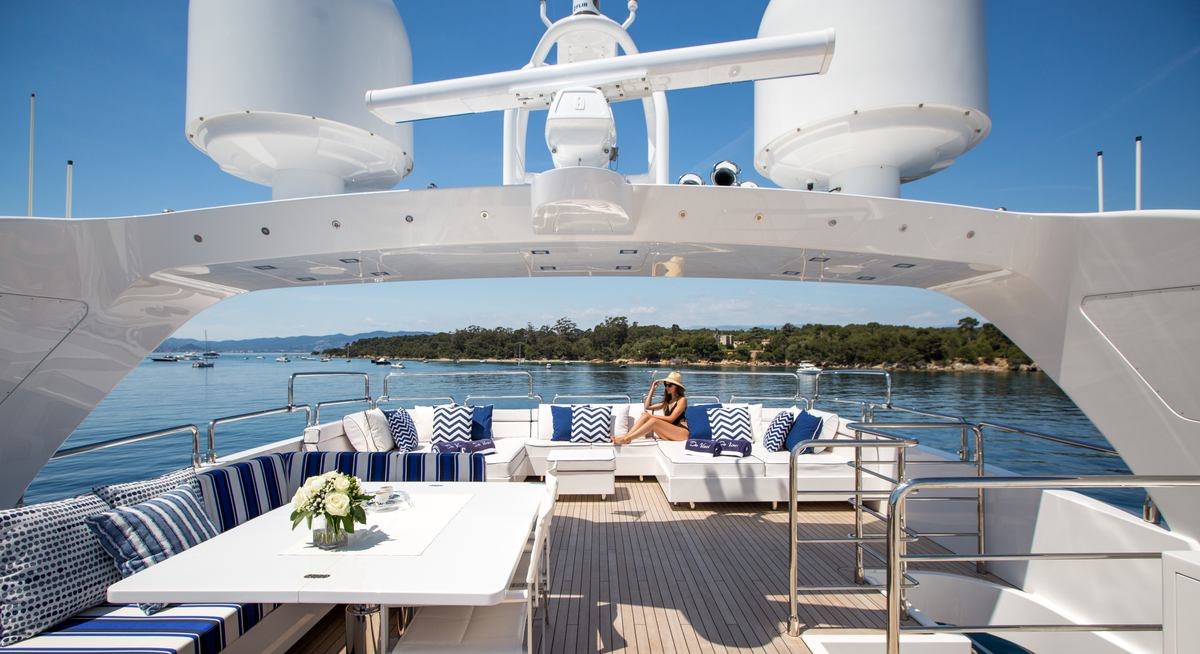 DA VINCI yacht charter 3
