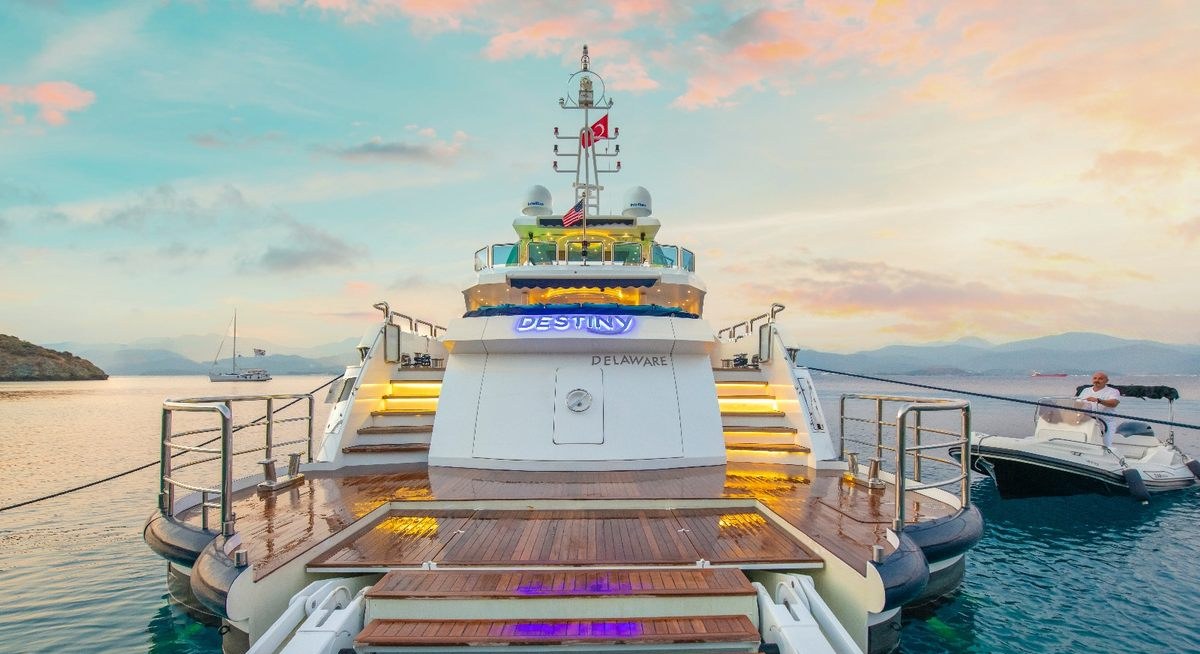 DESTINY yacht charter 5
