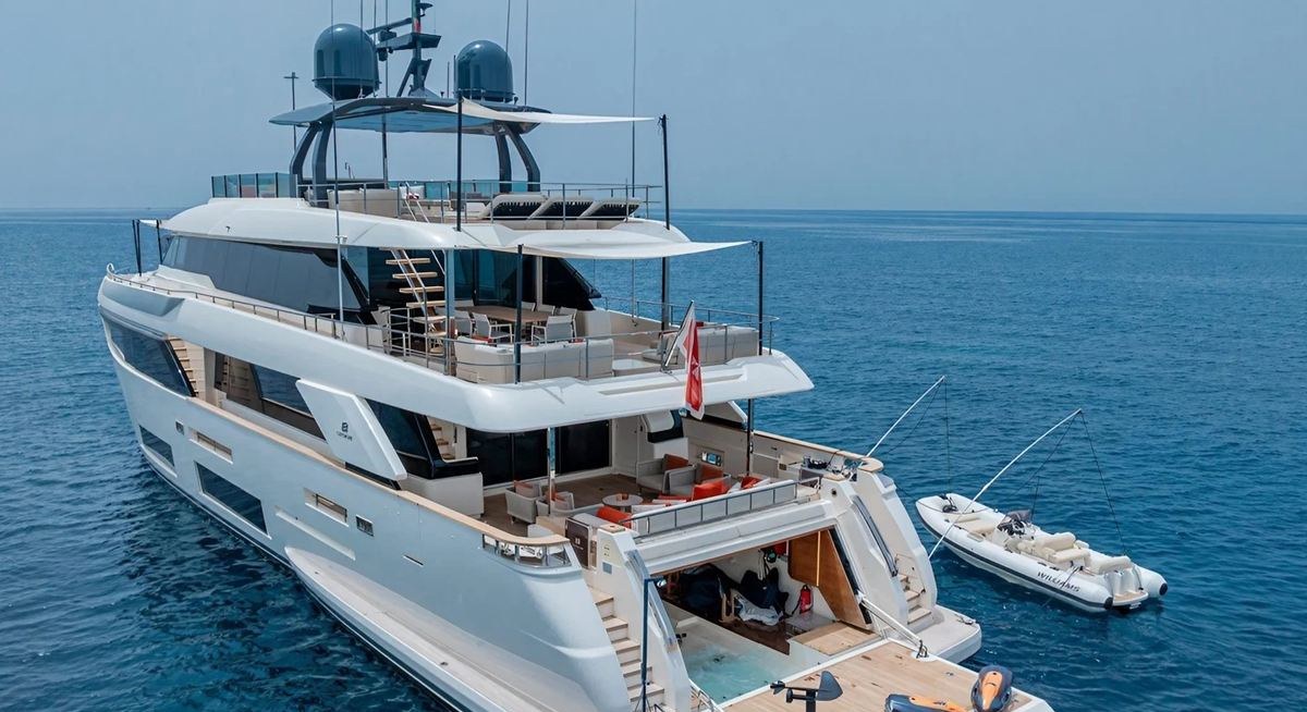 DIANA II yacht charter 5