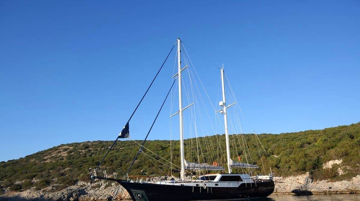 DIDI yacht charter 1