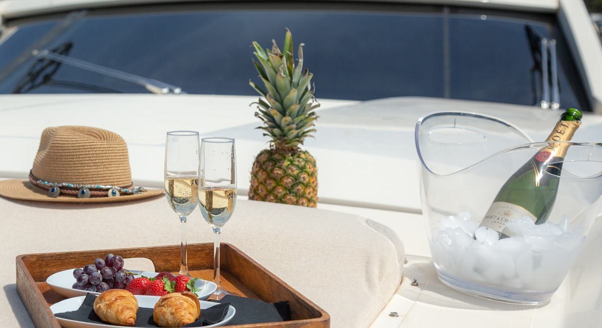 DOUBLE D yacht charter 2