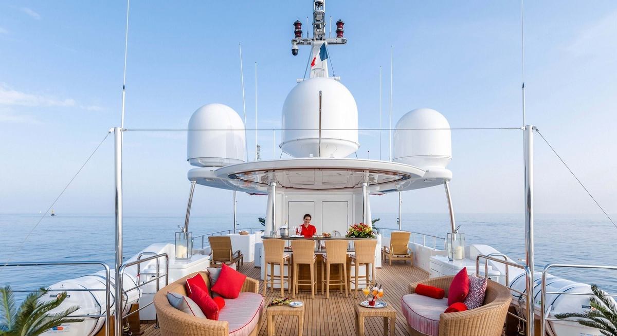 EMOTION² yacht charter 3
