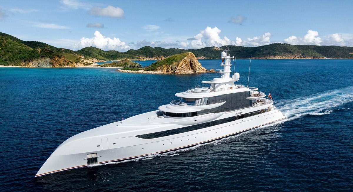 EXCELLENCE yacht charter 1