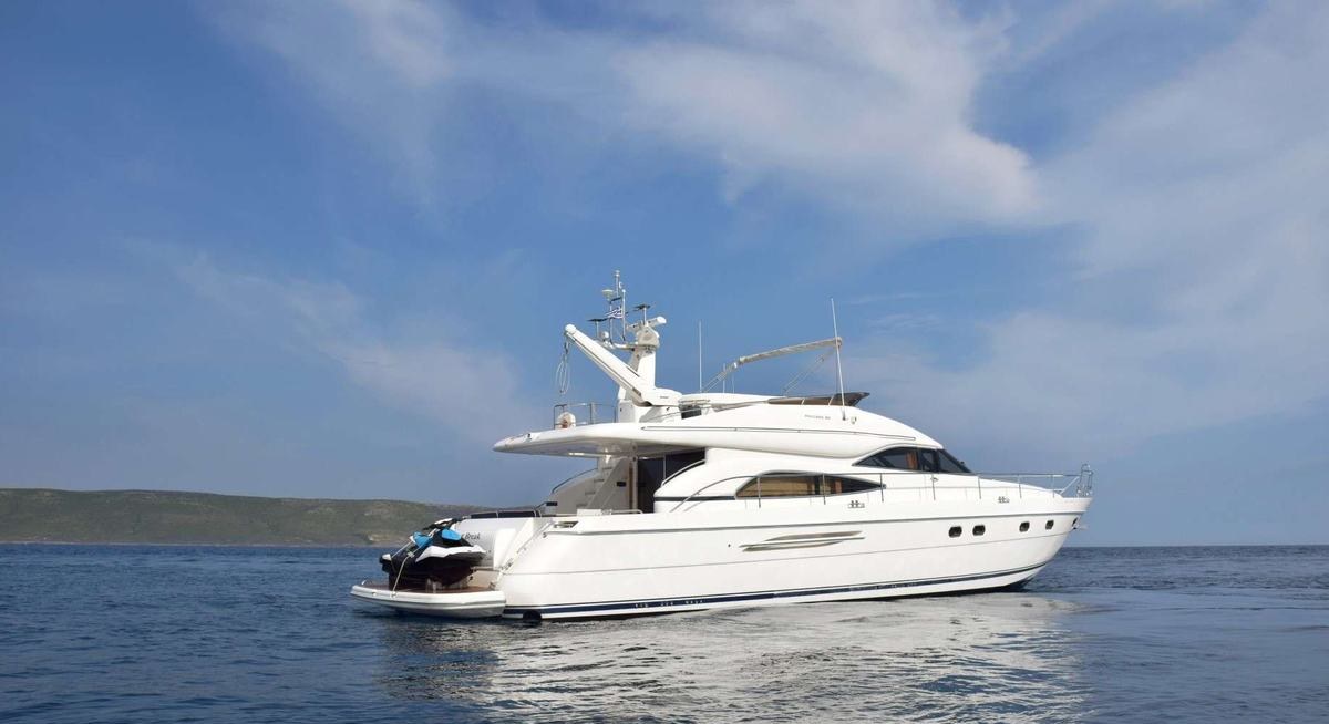 FAST BREAK yacht charter 5