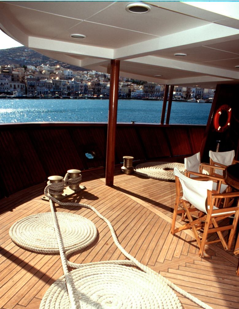 Yacht charter GALILEO YACHT CHARTER