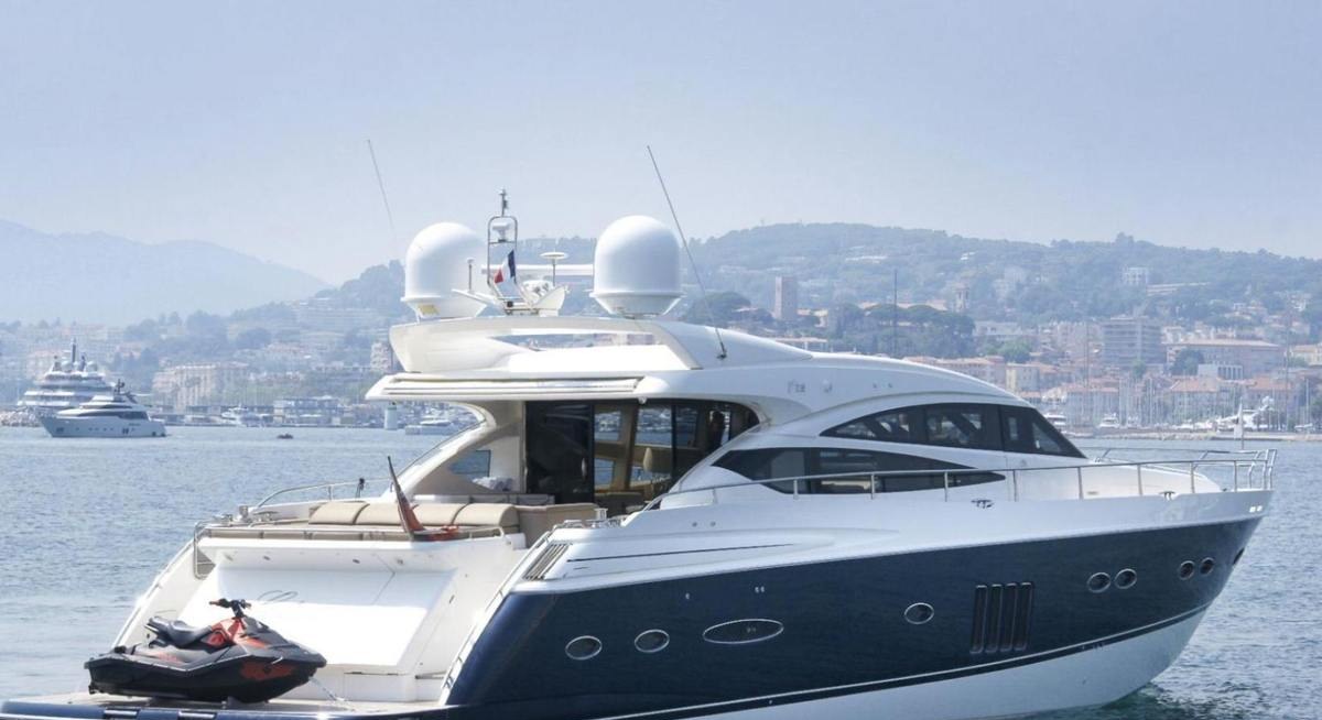 GITANA II yacht charter 5