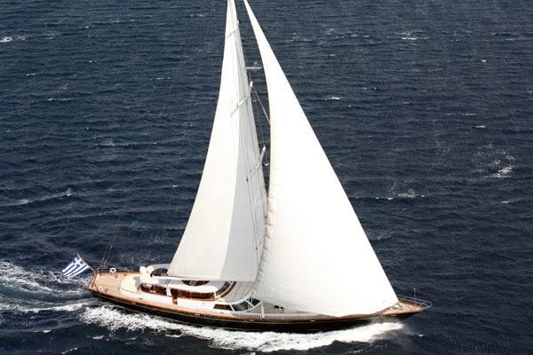 GITANA yacht charter 1