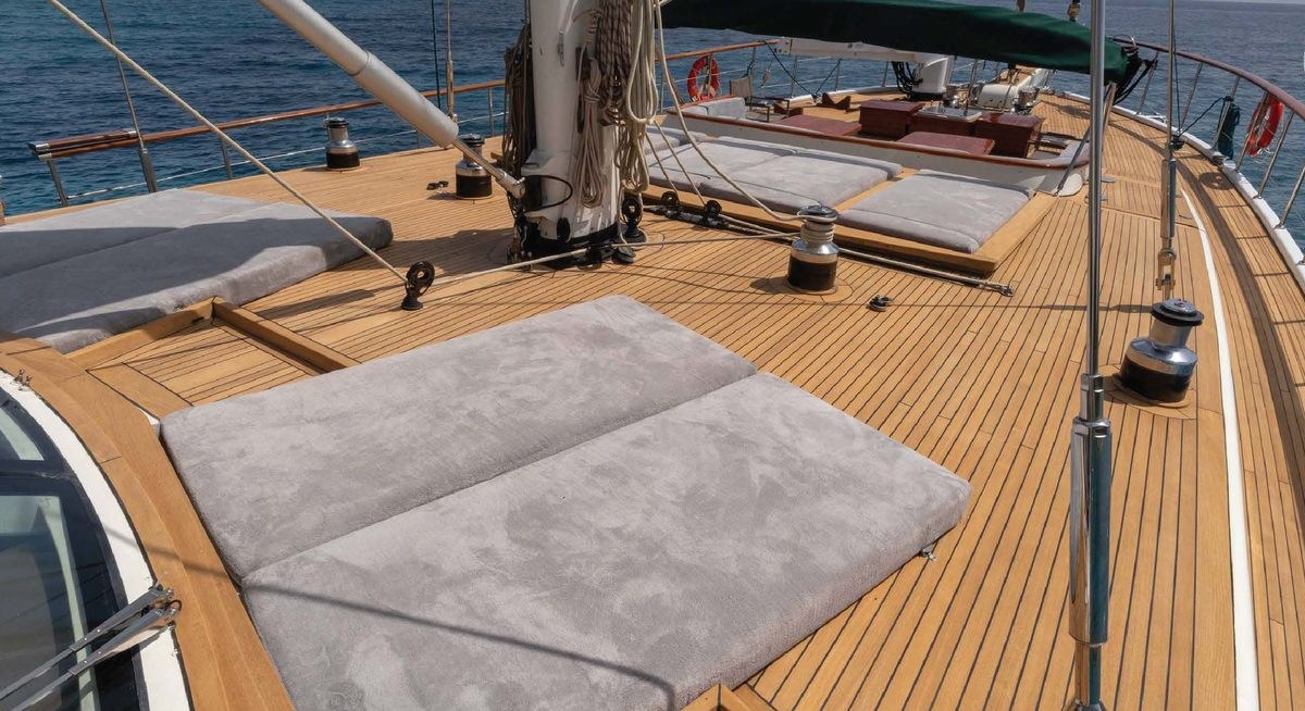 GITANE yacht charter 2