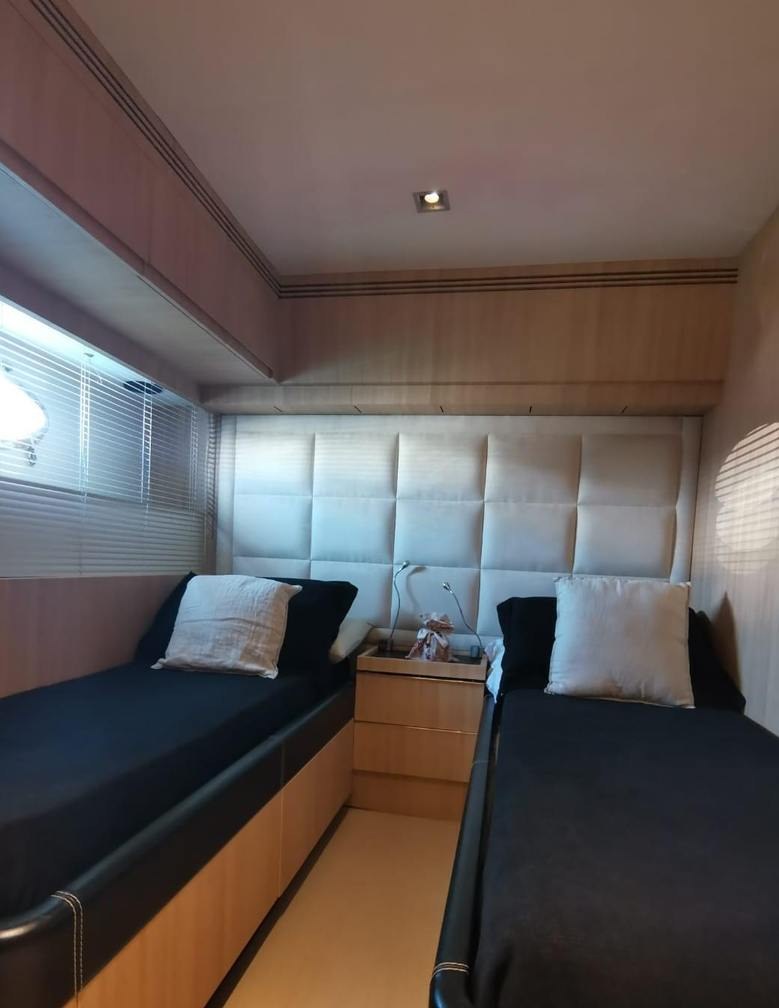 Yacht charter GUARFIRO YACHT CHARTER