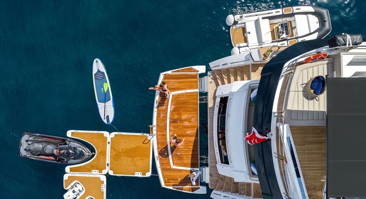 HIGH ENERGY yacht charter 5