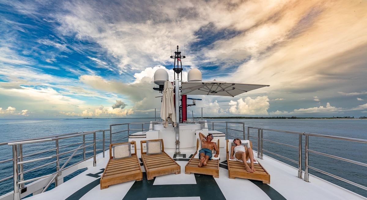 HIGHLANDER yacht charter 2