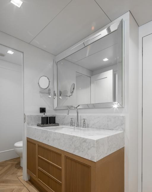 ILLUSION 2 yacht charter 1