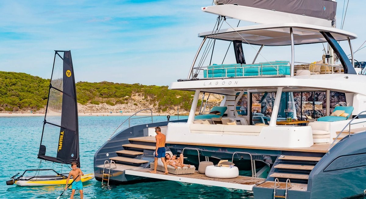 J. SPARROW yacht charter 4