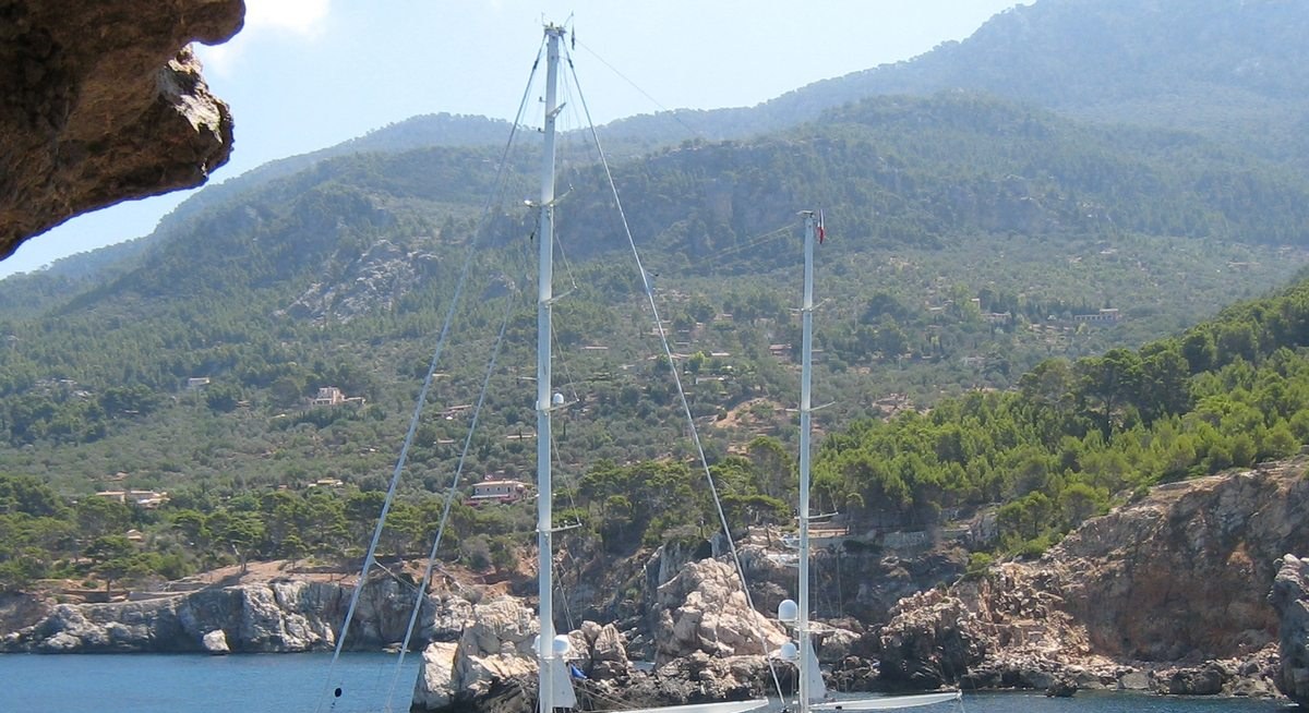 JASALI II yacht charter 1