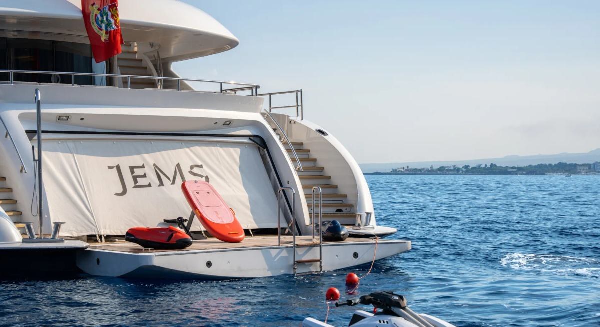JEMS yacht charter 5
