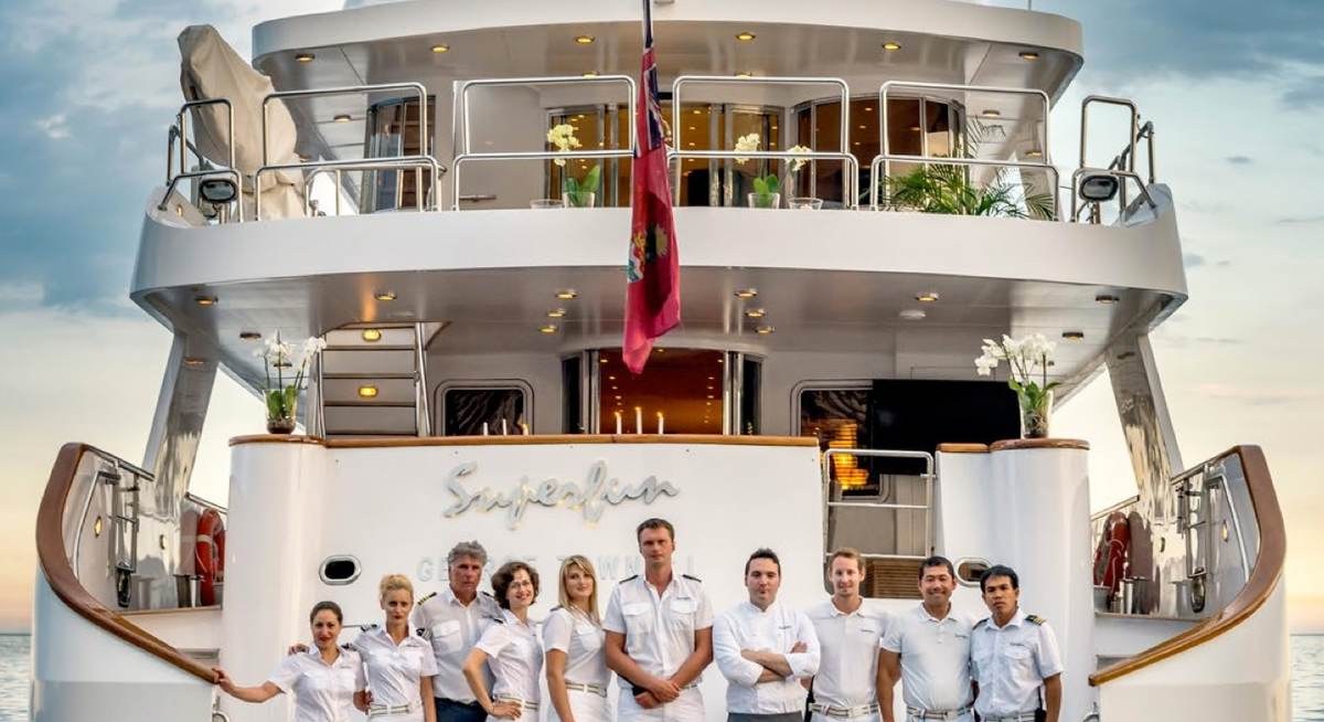 JOJO yacht charter 3