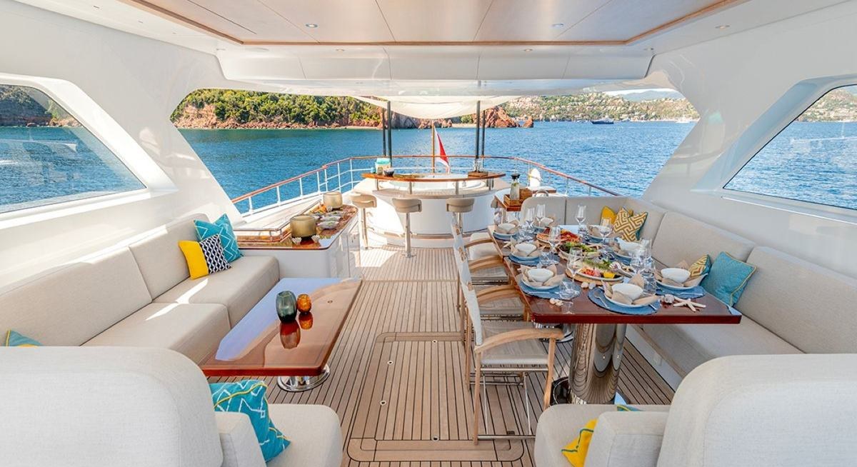 JOSEPHINE I yacht charter 3