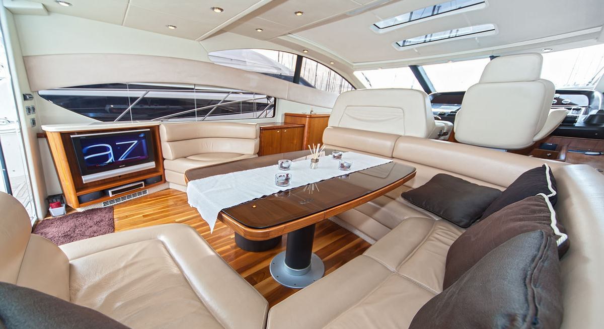 KATARINA III yacht charter 4