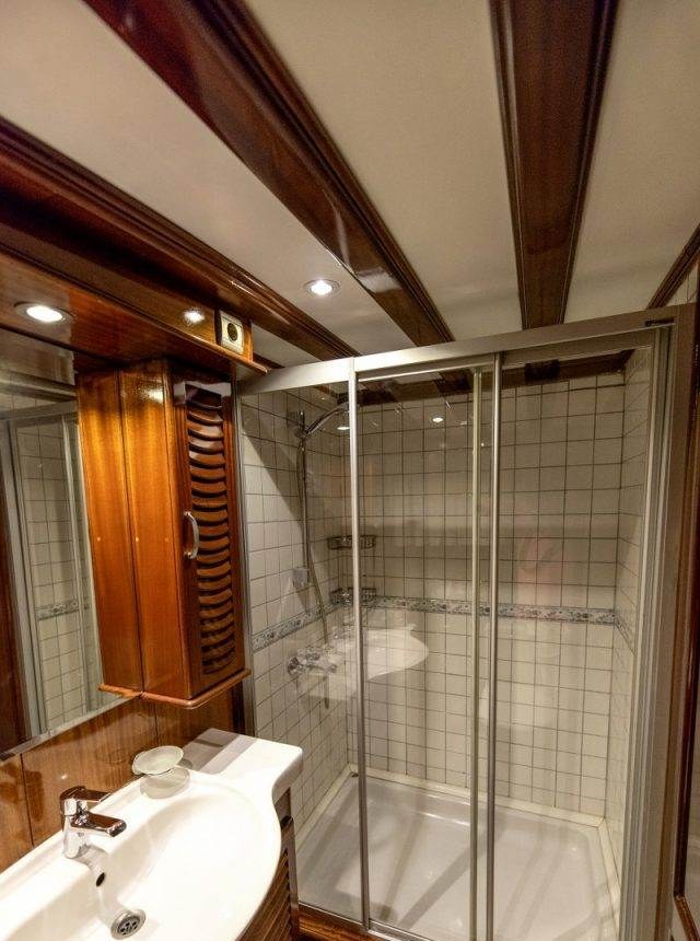 KAYHAN KAPTAN yacht charter 2