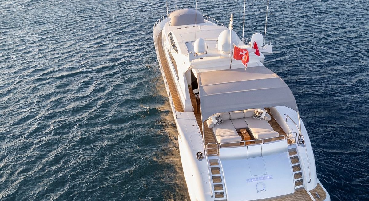 KIDI ONE yacht charter 5